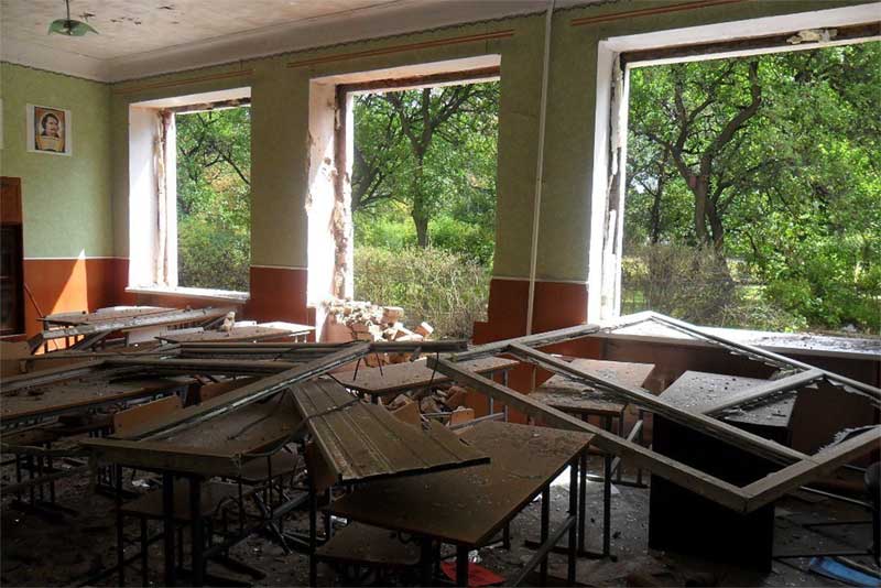 Школа на Трудовских, Петровский район Донецка. Разрушена украинской артиллерией